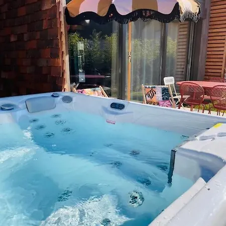 La Regate Avec Jaccuzi A 50 M Du Centre Historique Διαμέρισμα *