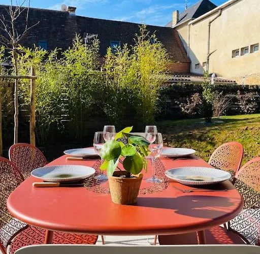 Apartment La Regate Avec Jaccuzi A 50 M Du Centre Historique Sarlat